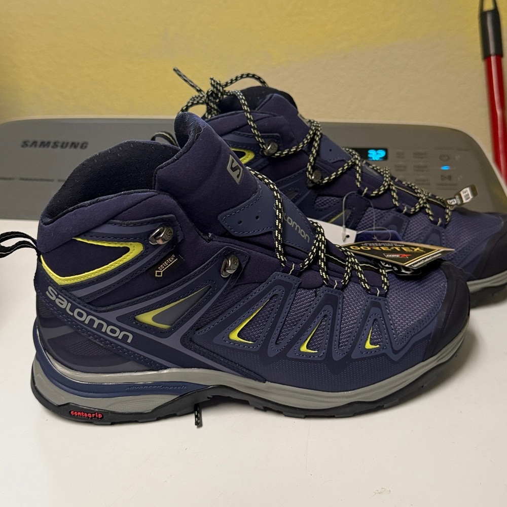 Salomon X Ultra 3 Wide Mid GTX - Crown Blue and Sunny Lime
